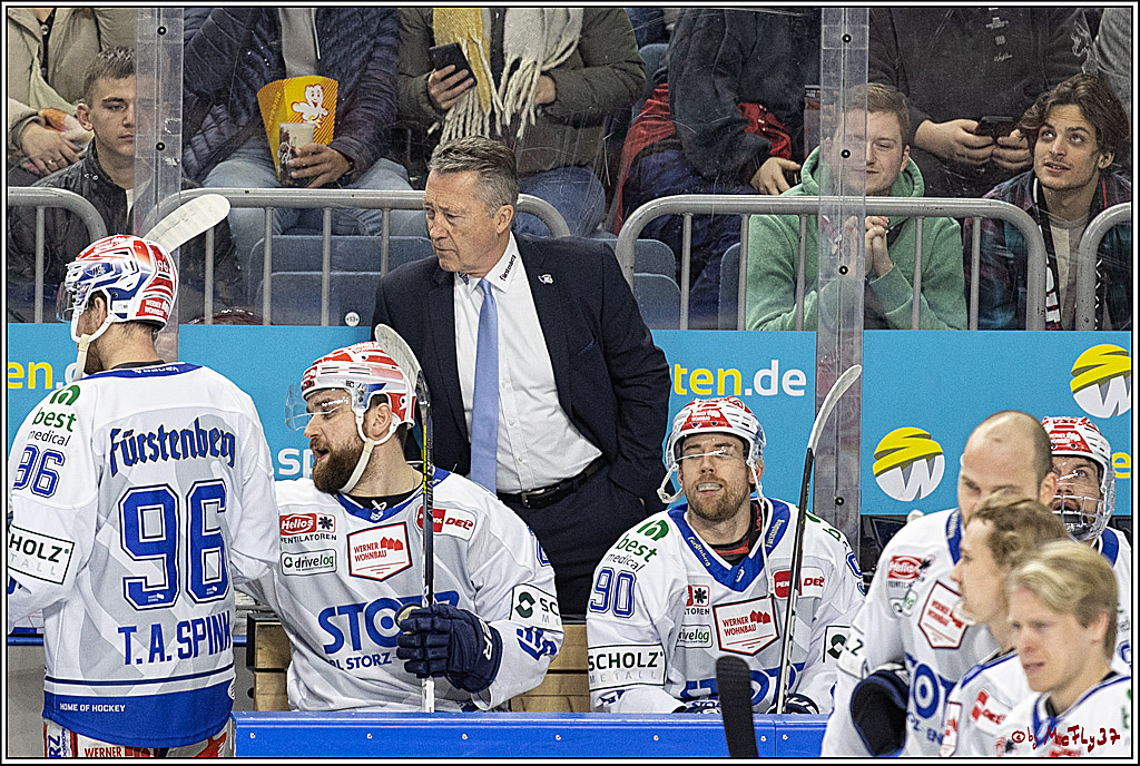 PENNY DEL;  Koelner Haie - Schwenninger Wild Wings; Koeln, 18.01.2023